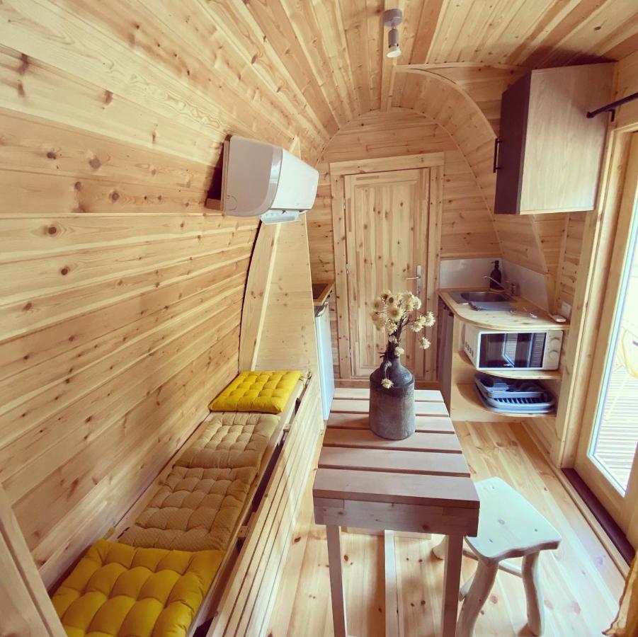 Camping La Ferme De Castellane Bagian luar foto
